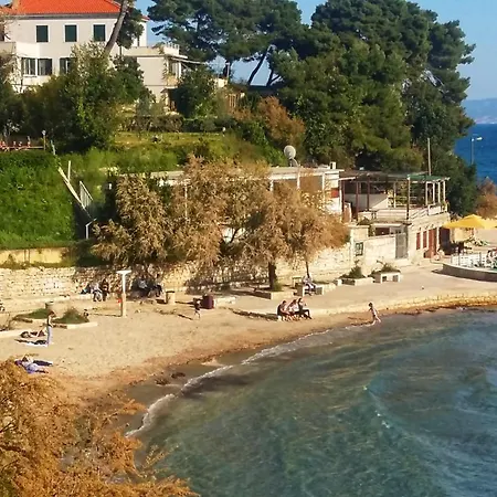Apartman Dolea *